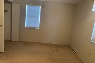 8612 E Barkhurst Dr, Pittsburgh, PA 15237 - Photo 19