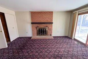 8612 E Barkhurst Dr, Pittsburgh, PA 15237 - Photo 7