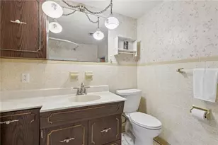 1043 Van Velsor Dr, Richland, PA 15007 - Photo 29