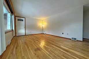 9550 Laurel Ave, Irwin, PA 15642 - Photo 5