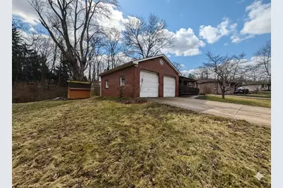 9550 Laurel Ave, Irwin, PA 15642 - Photo 3