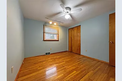 9550 Laurel Ave, Irwin, PA 15642 - Photo 17