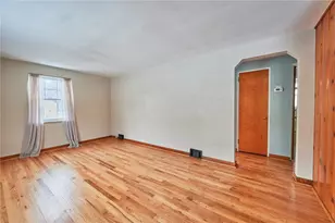 308 Sandy Dr, Pittsburgh, PA 15116 - Photo 7