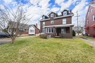 36 Commonwealth Ave, Duquesne, PA 15110 - Photo 5