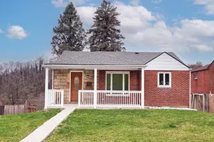 260 Creston Dr, West Mifflin, PA 15122 - Photo 1