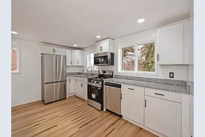 260 Creston Drive, West Mifflin, PA 15122 - Photo 7