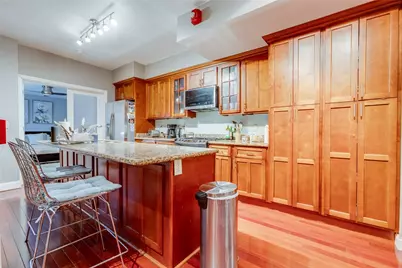 70 S 12th St, Pittsburgh, PA 15203 - Photo 7