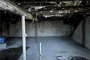 1832 S Eighty Eight Rd, Greensboro, PA 15338 - Photo 7