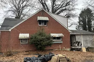 1832 S Eighty Eight Rd, Greensboro, PA 15338 - Photo 5