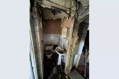 1832 S Eighty Eight Road, Greensboro, PA 15338 - Photo 9