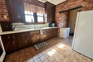 1410 Craig St, McKeesport, PA 15132 - Photo 9