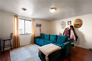 108 Pius St, Pittsburgh, PA 15203 - Photo 3