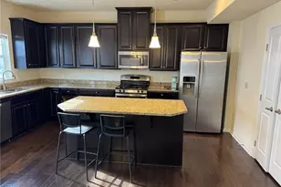 617 Broadmore Ln, Pine Township, PA 15090 - Photo 5