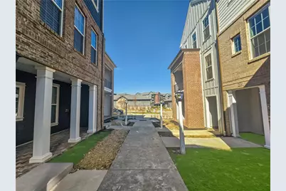 305 Frederick Lane, Cranberry Township, PA 16066 - Photo 5