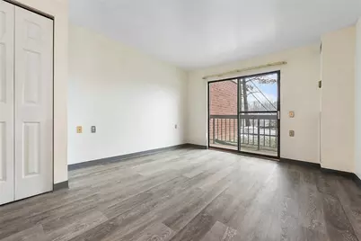 1987 Centurion Dr #9, Pittsburgh, PA 15221 - Photo 11