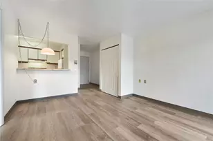 1987 Centurion Dr, Pittsburgh, PA 15221 - Photo 15