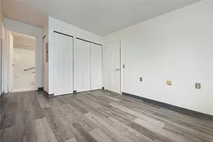 1987 Centurion Dr, Pittsburgh, PA 15221 - Photo 23