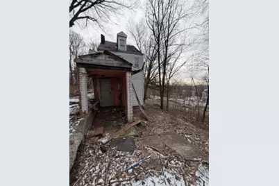 413 Fannell St, Pittsburgh, PA 15224 - Photo 3