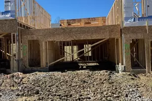 767 Olivia St, Collier Township, PA 15205 - Photo 1