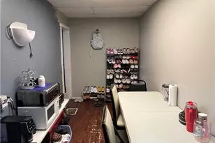 705 Blaine St, New Castle, PA 16101 - Photo 9