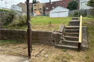 1923 Woodward Ave, Pittsburgh, PA 15226 - Photo 15