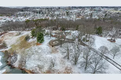 450 Knollwood Cir, Economy, PA 15042 - Photo 15