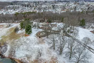 450 Knollwood Cir, Economy, PA 15042 - Photo 15