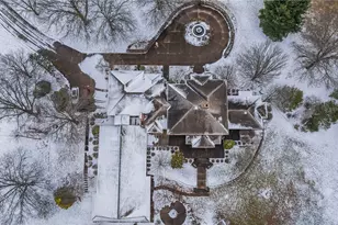 450 Knollwood Cir, Economy, PA 15042 - Photo 7