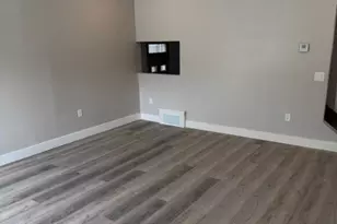 1223 4th Ave, Coraopolis, PA 15108 - Photo 5