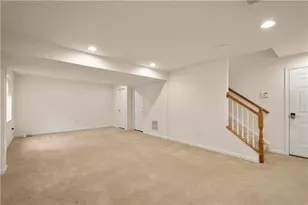 2076 Majestic Dr, North Strabane, PA 15317 - Photo 31