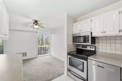 4106 Charlemagne Cir, Pittsburgh, PA 15237 - Photo 7