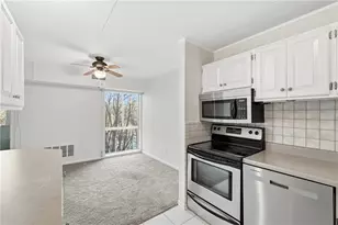 4106 Charlemagne Cir, Pittsburgh, PA 15237 - Photo 7