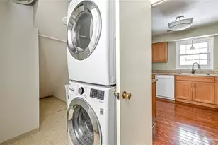 4537 Bucktail Dr, Hampton, PA 15101 - Photo 5