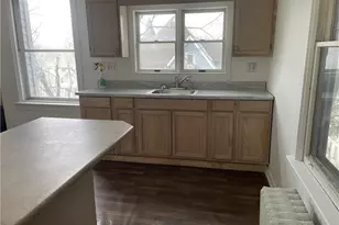 340 N Pennsylvania Ave, Greensburg, PA 15601 - Photo 3