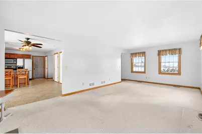 29 Breeze Lane, Wilmington Township, PA 16142 - Photo 5