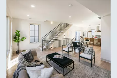 909 Rickenbach Street, Pittsburgh, PA 15212 - Photo 7