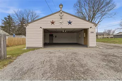 299 Hansen Ave, Ellwood City, PA 16117 - Photo 39