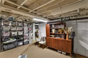 2721 Miles Ave, Pittsburgh, PA 15216 - Photo 29