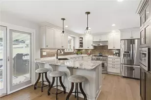 109 Holly Dr, Canonsburg, PA 15317 - Photo 11