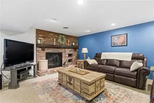 109 Holly Dr, Canonsburg, PA 15317 - Photo 31