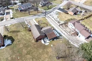 109 Holly Dr, Canonsburg, PA 15317 - Photo 39