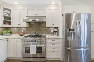 109 Holly Dr, Canonsburg, PA 15317 - Photo 15