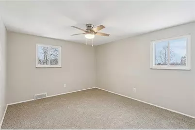 537 Fieldstone Dr, Monroeville, PA 15146 - Photo 25