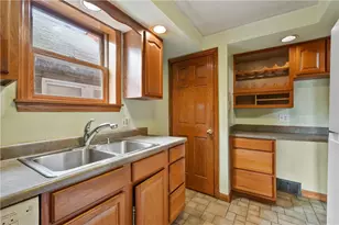 1257 Hillsdale Ave, Pittsburgh, PA 15216 - Photo 9