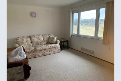 420 Grant Ave. Ext., West Mifflin, PA 15122 - Photo 3