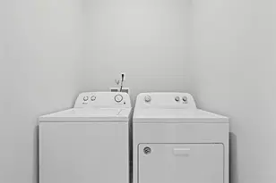 209 Lockheed Dr, Coraopolis, PA 15108 - Photo 37