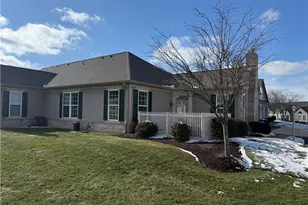 3094 Kensington Ct, Connoquenessing Township, PA 16053 - Photo 3