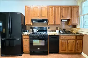 942 Kennebec, Pittsburgh, PA 15217 - Photo 11