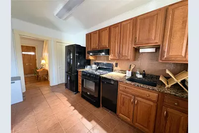 942 Kennebec, Pittsburgh, PA 15217 - Photo 13