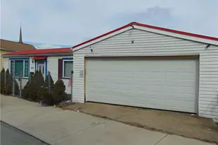 910 Lincoln Ave, Charleroi Boro, PA 15022 - Photo 31